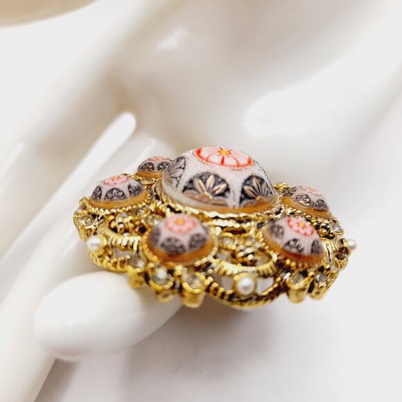 Vintage Micro Mosaic Floral Brooch, Gold Tone Filigree, 1 3/4 Inches - Picture 3 of 7